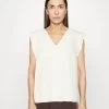 Edc By Esprit BLOUSE - T-Shirt Basic - Off White -Edc By Esprit 17ee63471a24444a88828e36290d680c