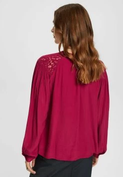Edc By Esprit MIT SPITZENDETAIL - Bluse - Cherry Red -Edc By Esprit 183acee24b8e4d0fba37c1216f3d6126