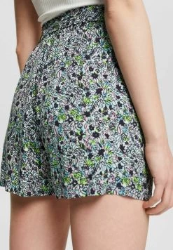 Edc By Esprit PAPERBAG - Shorts - Aqua Green -Edc By Esprit 309c61f294534a8585694356b056016b