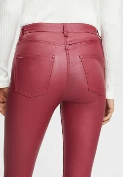 Edc By Esprit HIGH RISE - Stoffhose - Cherry Red -Edc By Esprit 329ff15d876a47a6b35b5c00a21f8625