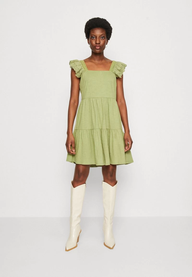 Edc By Esprit DRESS - Jerseykleid - Pistachio Green 3 Edc By Esprit DRESS - Jerseykleid - Pistachio Green