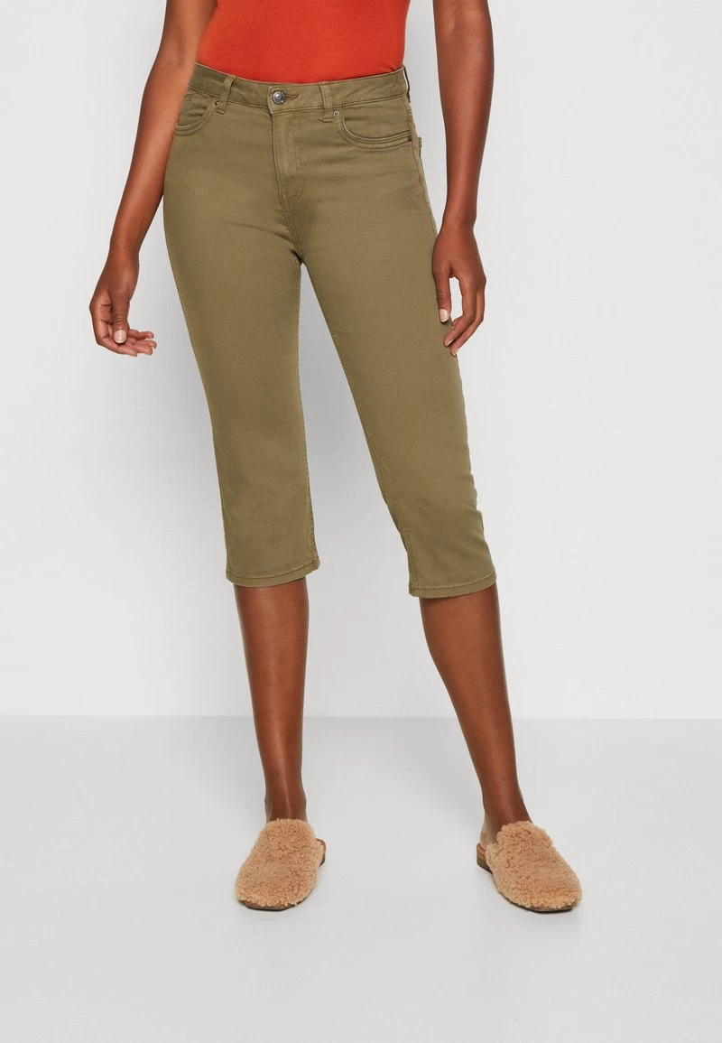 Edc By Esprit CAPRI - Jeans Shorts - Khaki Green 2 Edc By Esprit CAPRI - Jeans Shorts - Khaki Green