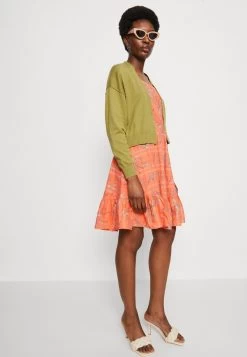 Edc By Esprit OPEN - Strickjacke - Pistachio Green -Edc By Esprit d0ac4130013d404ebf60b26078e135d9