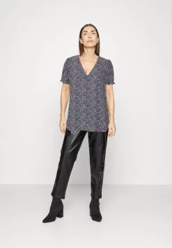 Edc By Esprit SHORT SLEEVE BLOUSE - T-Shirt Print - Black -Edc By Esprit f9511ebb70624f44a45b1abfca98a22b